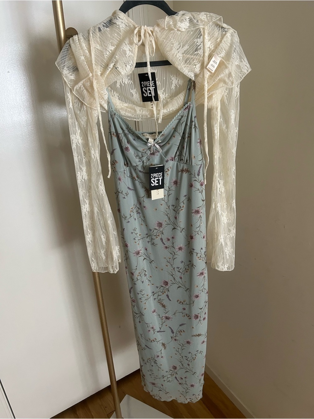 NWT Thirty Thirty 2 Piece Floral Midi Dress & Lace Tie Front Cardigan Large - Picture 6 of 9
